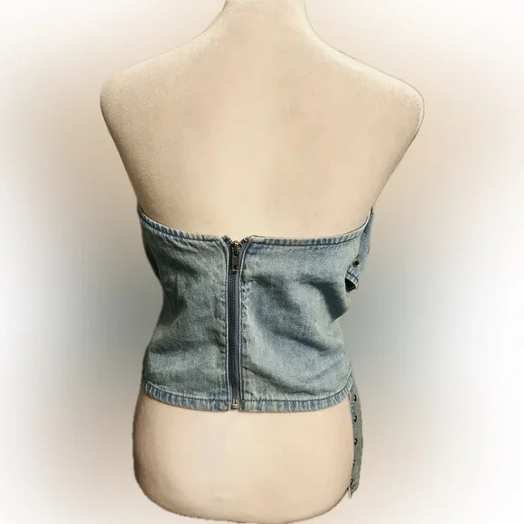 NWT Fashion Nova SZ XS blue denim strapless top w/belt accents/rear zip/bust 28” - Picture 6 of 12